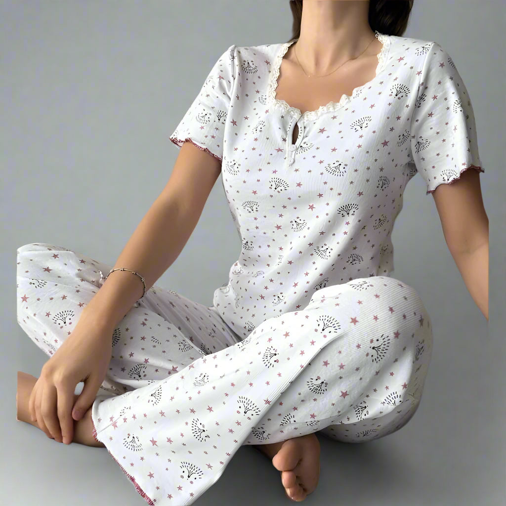 Pijama Dama – Set Pantaloni Lungi si Tricou | Confort si Stil Pentru Nopti Linistite | COD 7101-PJ