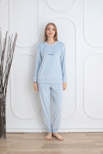 Pijama dama catifea – rafinament si confort pentru serile racoroase